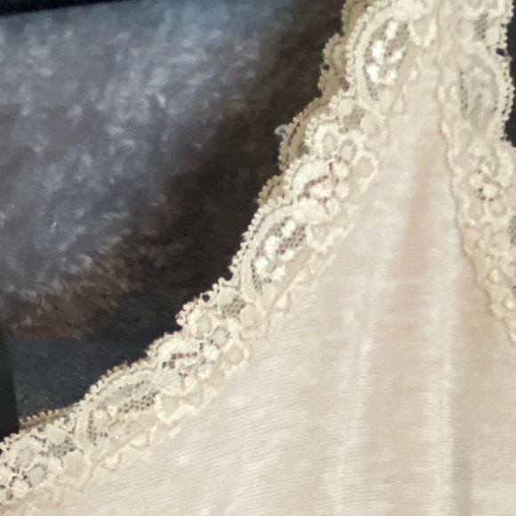 Forever 21 - Cream Lace Scoop Neck Tank Top - Picture 5 of 5